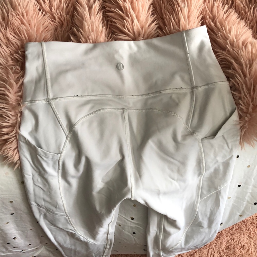 Lululemon leggings